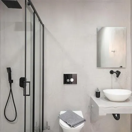 Your Base Comfy In Petralona, Steps To Metro Apartment Athens