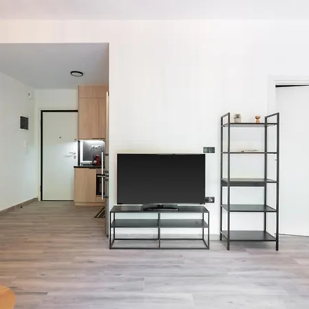 Your Base Comfy In Petralona, Steps To Metro Athens