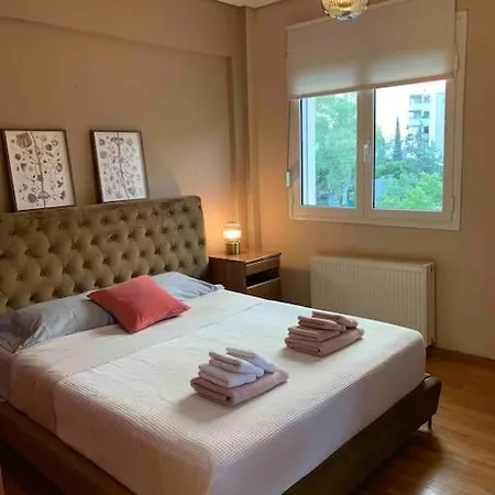Quiet House With Two Floors Close To The Sea