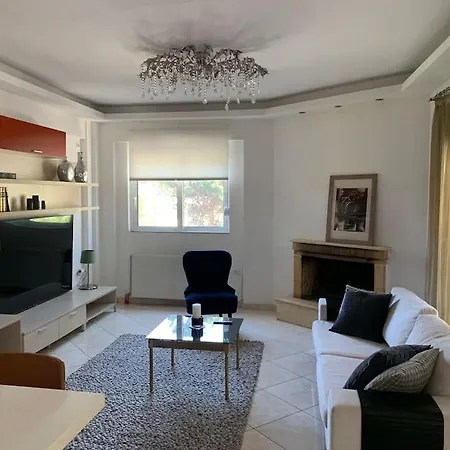 Quiet House With Two Floors Close To The Sea *
