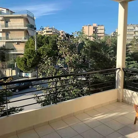 Quiet House With Two Floors Close To The Sea Athens