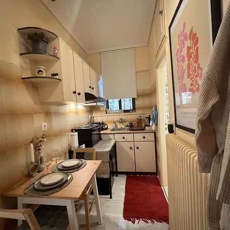 Garden Vibes Glyfada Apartment Athens