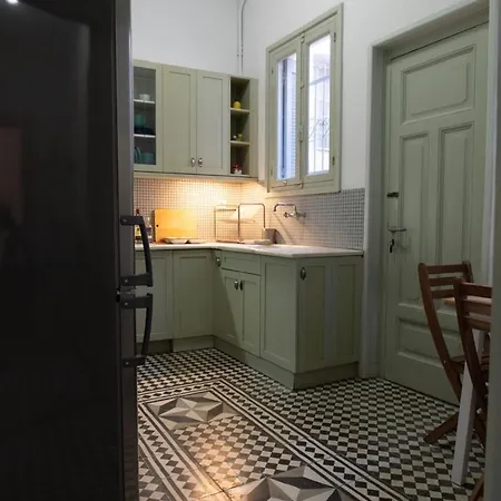 1900's Apartment