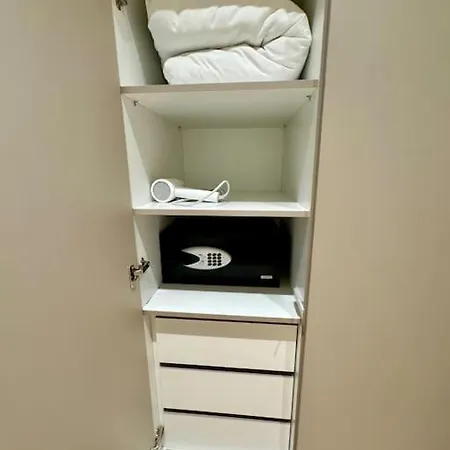 Second Pearl, Just 1 Km From The Acropolis Apartment