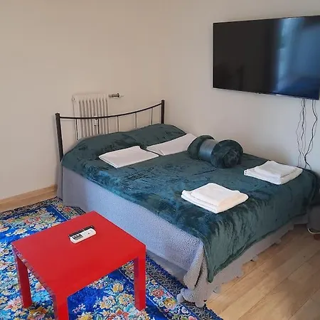 Apartment In Glifada