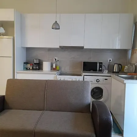 Apartment In Glifada *