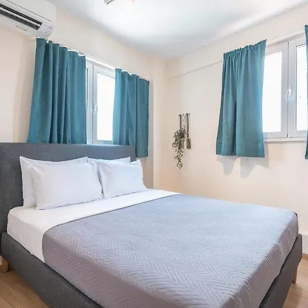 Majestic Penthouse W Acropolis View * Athens