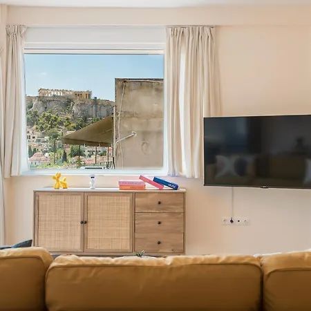 Majestic Penthouse W Acropolis View Apartment *