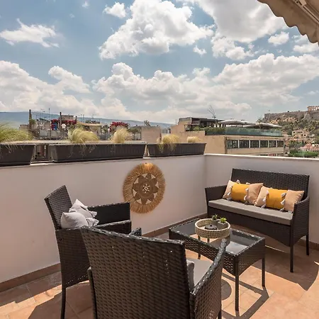 Majestic Penthouse W Acropolis View Apartment