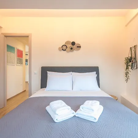 Majestic Penthouse W Acropolis View * Athens