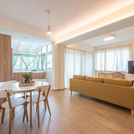 Majestic Penthouse W Acropolis View * Athens