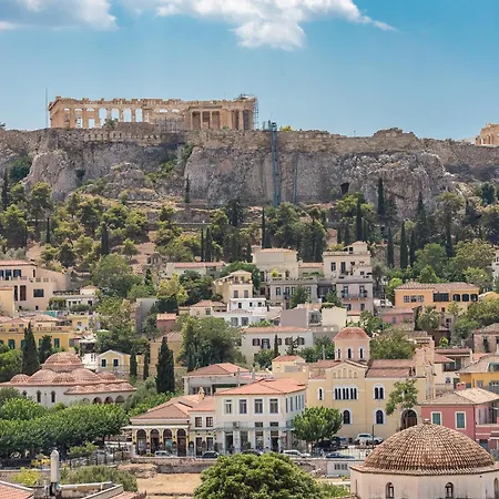 Majestic Penthouse W Acropolis View Apartment *