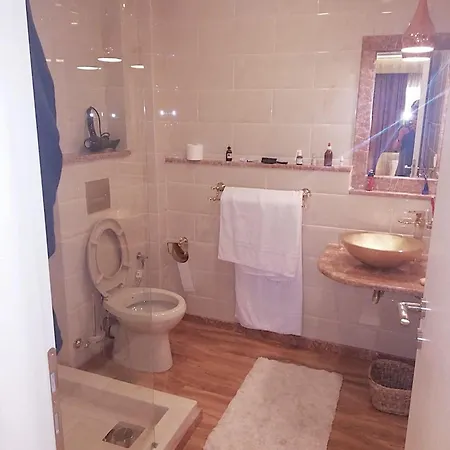 Apartment Unique 3-bed, 3-bath With Acropolis Views Sg69 *