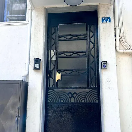 Polymnia & Melpomene By Heloni Apartment