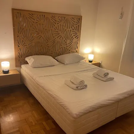 Apartment Hub *