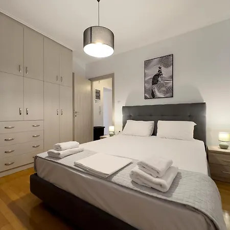 Nagia Modern Paleo Faliro D-1 Apartment *