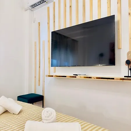 Pangrati Eco-chic Oasis 1br For 4 Persons Atenas
