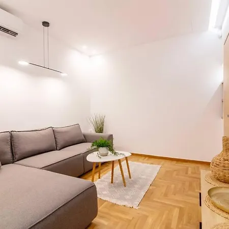 Gem Apart- Prime Location * Athens