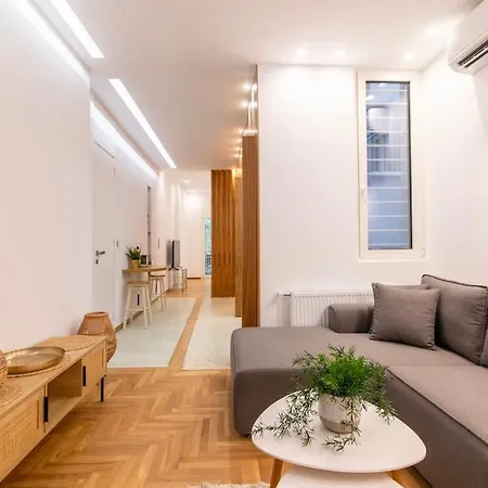 Gem Apart- Prime Location Apartment *