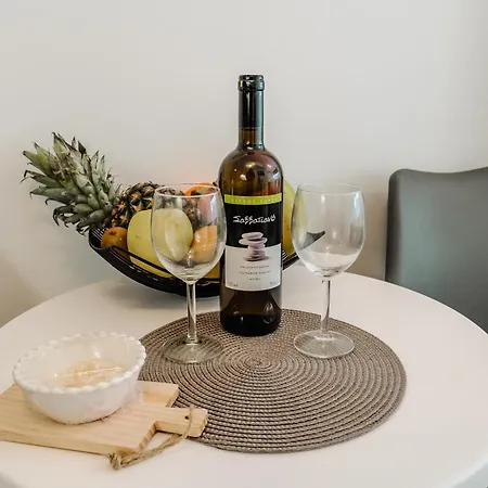 Acrolofts M62 * Athens
