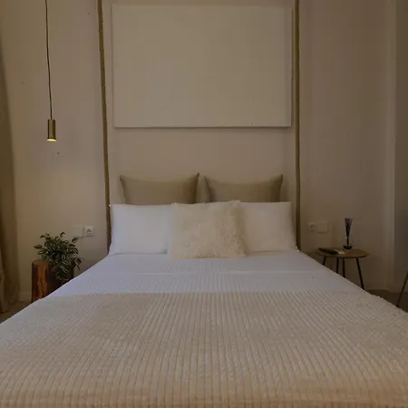 Host - Urban Boho Apartment