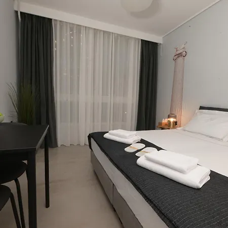 Host - Cadre De L' Acropole Apartment