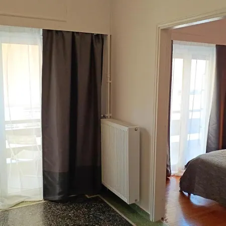 Thissio Hideaway Apartment