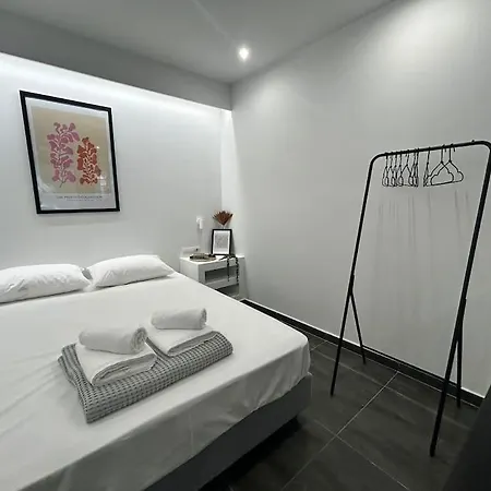 The Tram Apartment *
