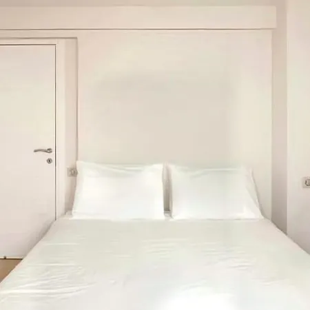 Kavouri Laguna Blue Beachfront Athens