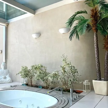 Villa Kavouri Laguna Blue Beachfront