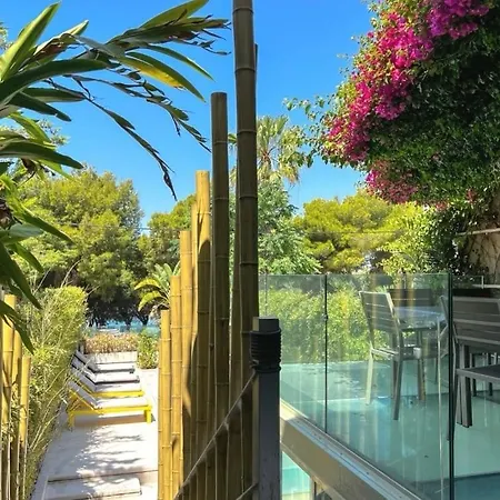 Βίλα Kavouri Laguna Blue Beachfront