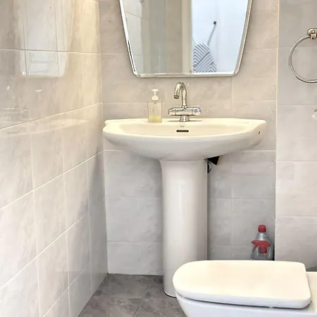 Διαμέρισμα Glyfada Grand *