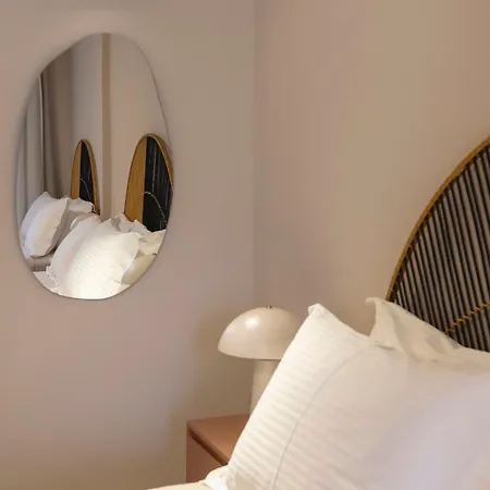 Villa Plaka 3br 9ppl Privateyard 200m Metro&museum *