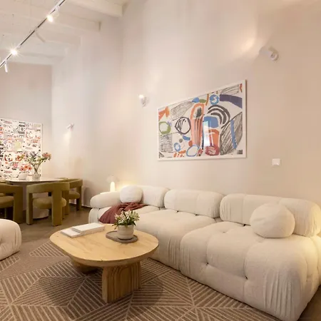 Plaka 3br 9ppl Privateyard 200m Metro&museum Villa Athens