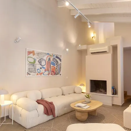 Plaka 3br 9ppl Privateyard 200m Metro&museum Villa *