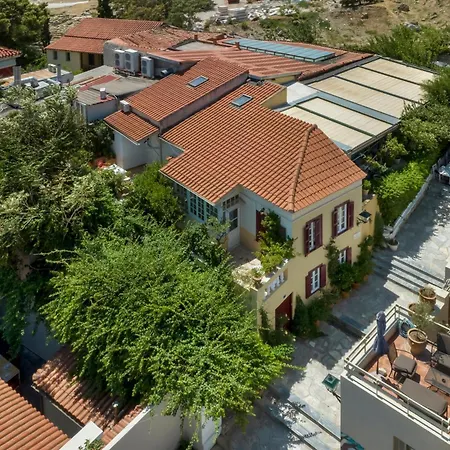 Plaka 3br 9ppl Privateyard 200m Metro&museum *