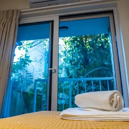 With Garden Apartment Athens