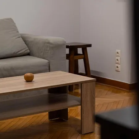 Cityscape 2ba Close To Archeological Museum And Metro Apartment