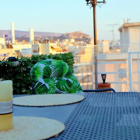 Apartment With A View *