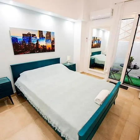ολόκληρο νέο 'home Downtown' * Athens