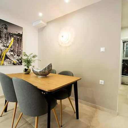 ολόκληρο νέο 'home Downtown' Apartment