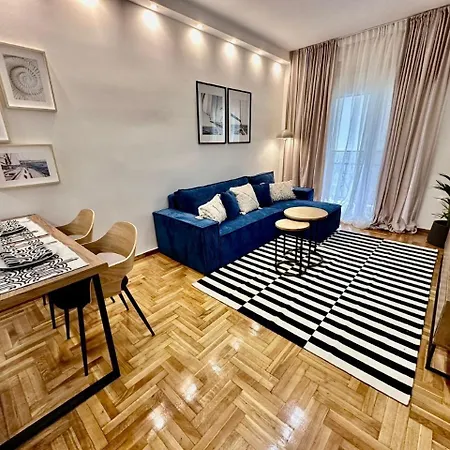 Marcus New Stylish At The Heart Of Apartment *