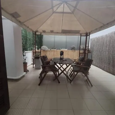 Angel's Yard In Heart Apartment Athens