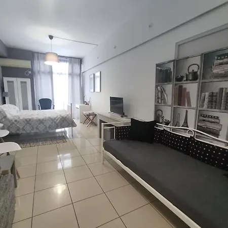 Angel's Yard In Heart Apartment