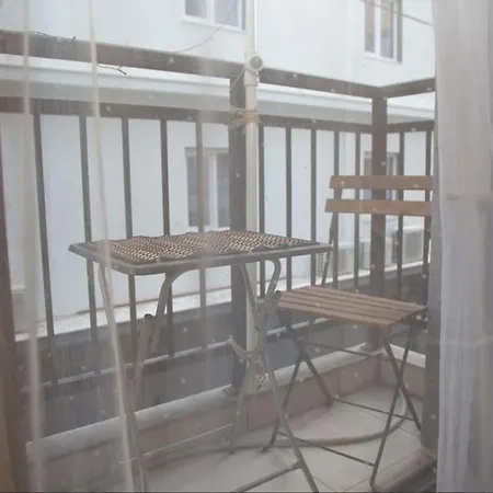 Apartment Angel - Cozy, Renovated, In Heart *