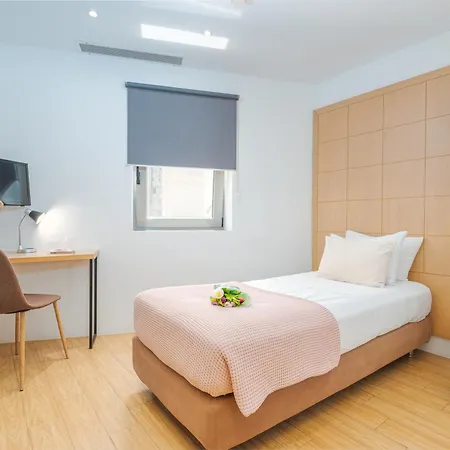 Chic Hotel
