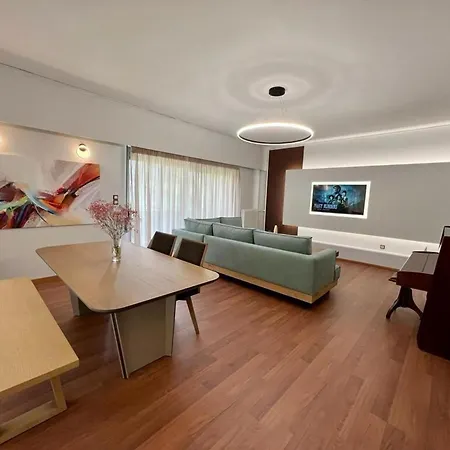 Luxury Flat At Archaeological Museum *