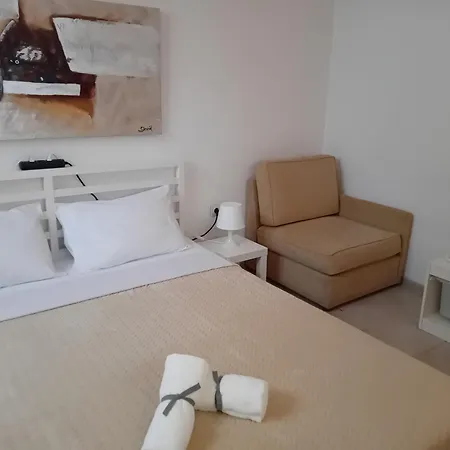 Vestige Basement Δωμάτια σε οικογενειακή κατοικία Αθήνα