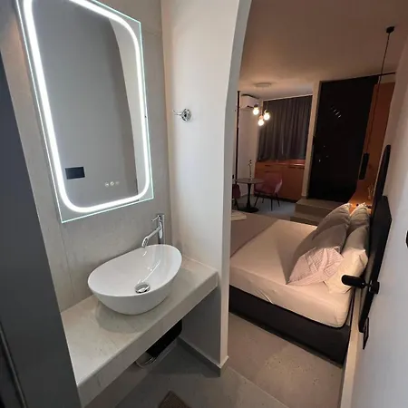 Apartment Falirou Athens