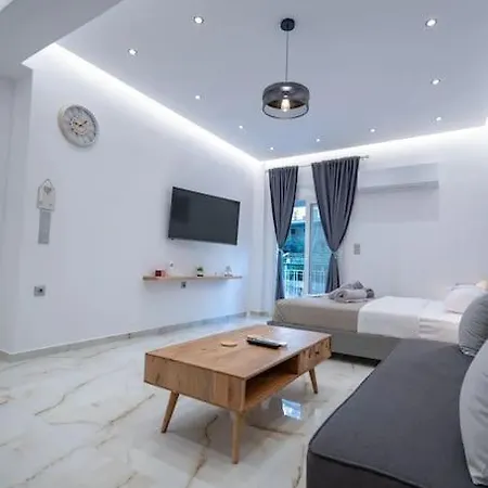 Amerikis Square Cozy For 3 Persons Apartment